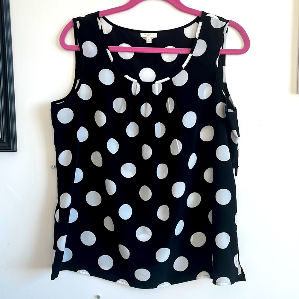 TALBOTS BLACK SLEEVELESS WHITE POLKA DOTS WOMEN TOP SIZE M